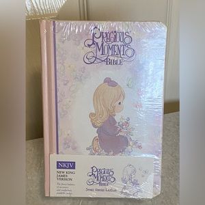 Precious Moments small hands edition